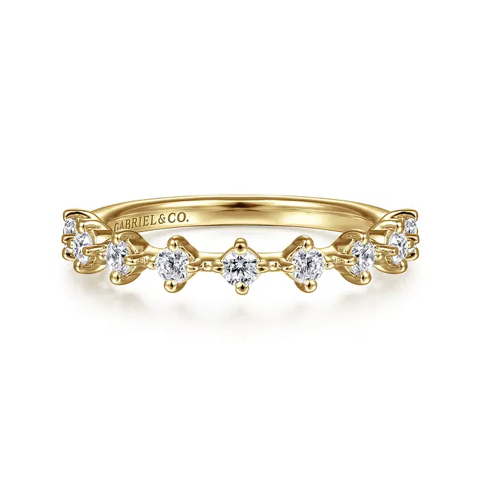 Nice - 14K White Gold Single Prong Diamond Anniversary Band - 0.4 ct