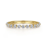 Devinne - 14K Rose Gold Single Prong Diamond Anniversary Band - 0.5 ct