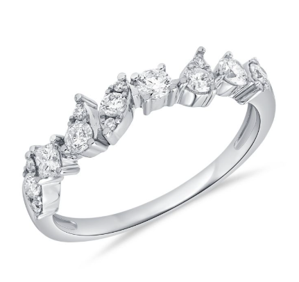 WHITE GOLD PRINCESS AND ROUND SHAPE DIAMOND RING
