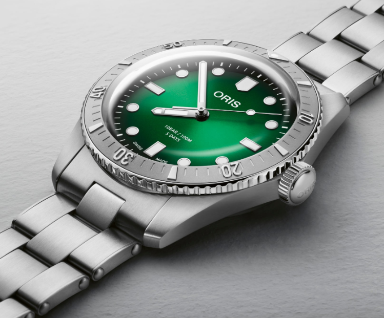 Oris 38Mm Divers Sixty-Fice Calibre 400 With Green Dial Watch