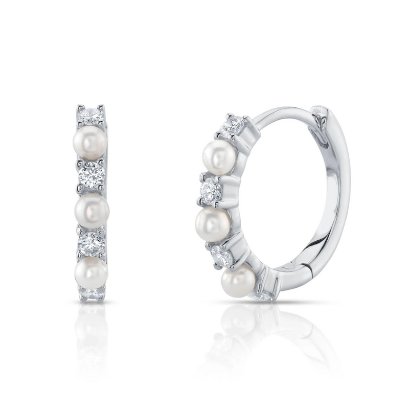ROSE GOLD DIAMOND & CULTURED PEARL HUGGIE EARRING