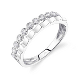 WHITE GOLD DIAMOND BEZEL RING